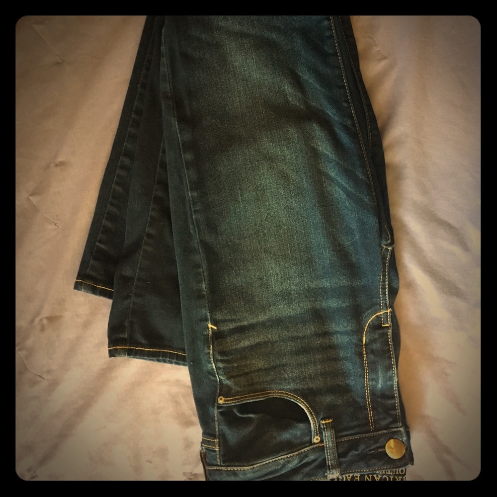 American Eagle skinny jeans!